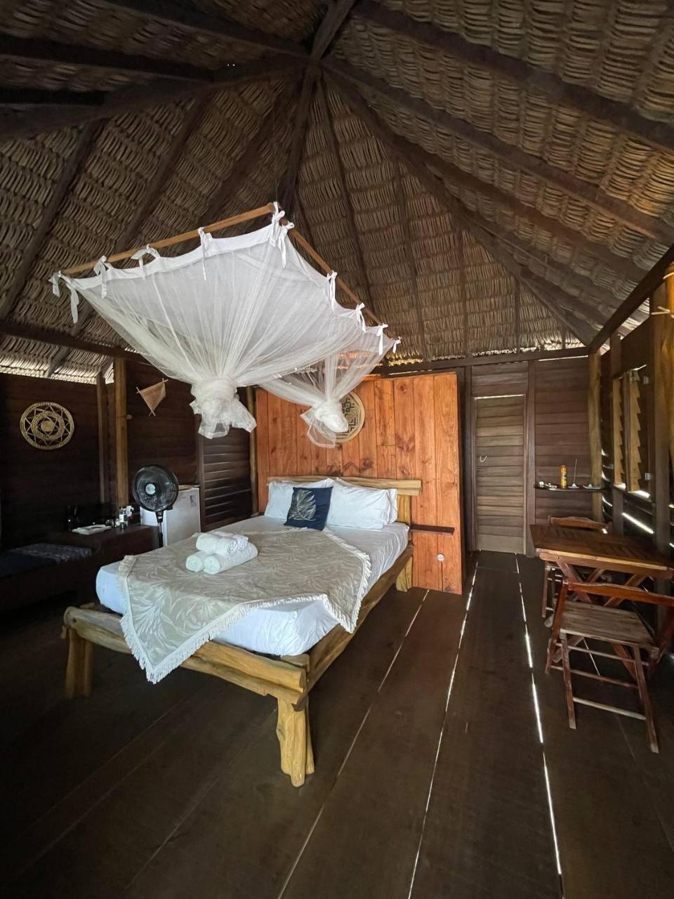 Atins Beach Chales Luaran gambar