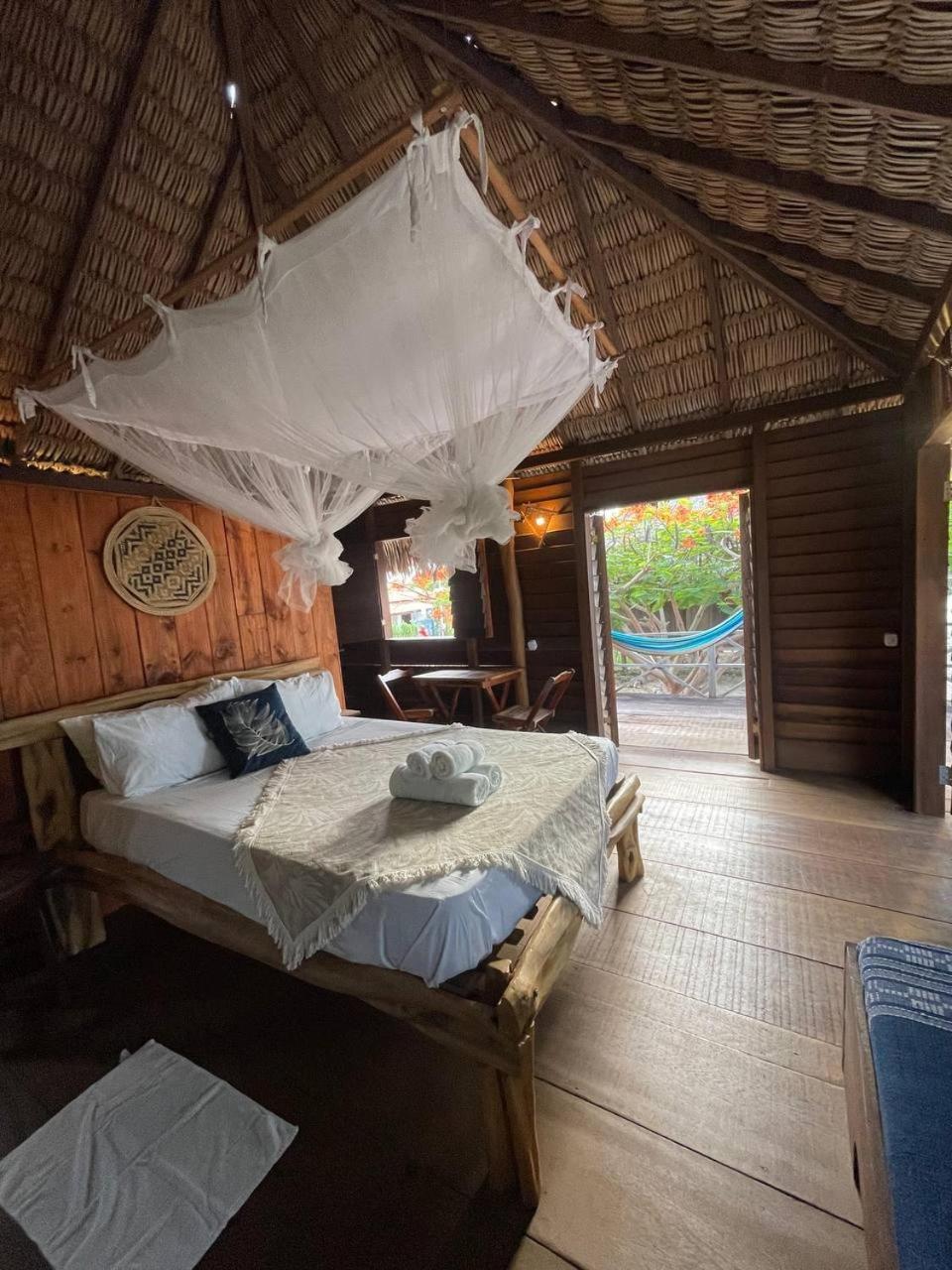 Atins Beach Chales Luaran gambar